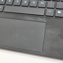 Load image into Gallery viewer, Dell Alienware X15 R2 White 2.5 GHz Intel Core i9 12th Gen. 32GB RAM 2TB Solid State Drive NVIDIA GeForce RTX 3070 Ti 8 GB