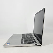Load image into Gallery viewer, Inspiron 3530 15.6 Silver 1.7 GHz Intel Core i7 13th Gen. 16GB RAM 1TB Solid State Drive