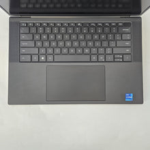 Load image into Gallery viewer, Dell Precision 5570 15.6 Gray 2.3 GHz Intel Core i7 12th Gen. 32GB RAM 1TB Solid State Drive NVIDIA RTX A1000 4 GB