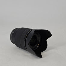 Load image into Gallery viewer, Sony FE 28-70mm Black