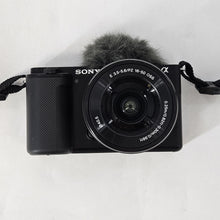 Load image into Gallery viewer, Sony Alpha ZV-E10 24.2MP Black