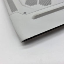 Load image into Gallery viewer, Dell Alienware X15 R2 White 2.3 GHz Intel Core i7 12th Gen. 16GB RAM 1TB Solid State Drive NVIDIA GeForce RTX 3060 6 GB