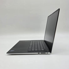 Load image into Gallery viewer, Dell XPS 15 9520 Silver 2.3 GHz Intel Core i7 12th Gen. 16GB RAM 512GB Solid State Drive NVIDIA GeForce RTX 3050 4 GB