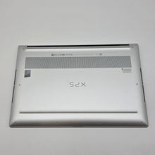 Load image into Gallery viewer, Dell XPS 15 9520 Silver 2.3 GHz Intel Core i7 12th Gen. 16GB RAM 512GB Solid State Drive NVIDIA GeForce RTX 3050 4 GB