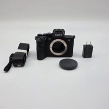 Load image into Gallery viewer, Sony Alpha 7 IV 33MP Black