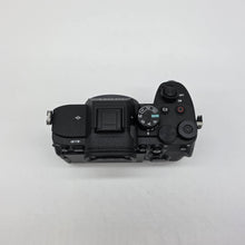 Load image into Gallery viewer, Sony Alpha 7 IV 33MP Black