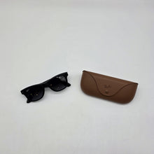 Load image into Gallery viewer, Meta Ray-Ban Meta Wayfarer (Gen 1) Matte Black 32GB