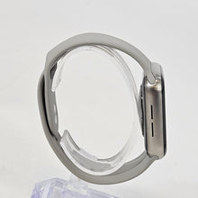 Load image into Gallery viewer, Apple Watch (Series 6) 44mm Silver Unlocked 32GB