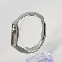 Load image into Gallery viewer, Apple Watch (Series 5) 44mm Silver Unlocked 32GB