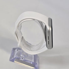 Load image into Gallery viewer, Apple Watch (Series 6) 44mm Silver Unlocked 32GB