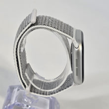 Load image into Gallery viewer, Apple Watch (Series 11) 42mm Silver Unlocked 64GB