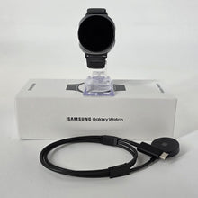 Load image into Gallery viewer, Samsung Galaxy Watch8 40mm Silver WiFi 32GB