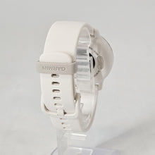 Load image into Gallery viewer, Garmin Vivoactive 5 42mm Cream GPS