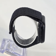 Load image into Gallery viewer, Apple Watch SE 3 40mm Midnight WiFi 64GB
