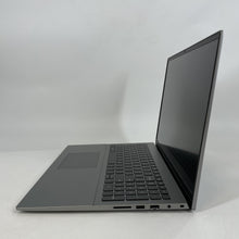 Load image into Gallery viewer, Dell Vostro 5620 16 Gray 2.1 GHz Intel Core i7 12th Gen. 16GB RAM 512GB Solid State Drive
