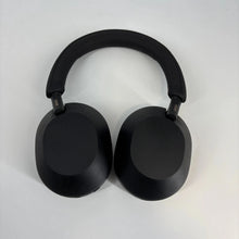 Load image into Gallery viewer, Sony WH-1000XM5 Headphones Black