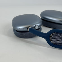 Load image into Gallery viewer, Apple AirPods Max Lightning Blue