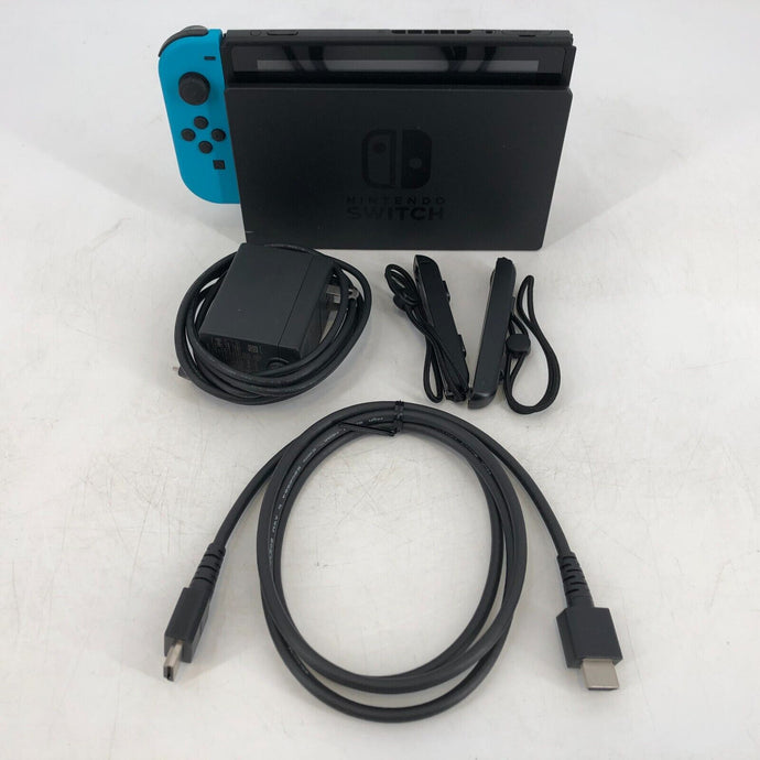 Nintendo Switch 32GB - Very Good Condition w/ Dock + HDMI/Power Cables