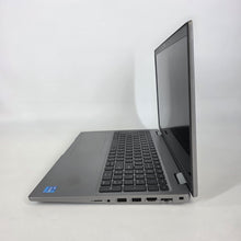 Load image into Gallery viewer, Dell Latitude 5520 15.6 Gray 2.6 GHz Intel Core i5 11th Gen. 16GB RAM 256GB Solid State Drive