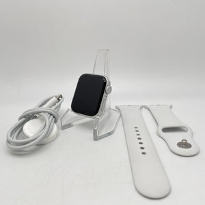 Apple Watch SE (2nd Gen.) (GPS) Silver Aluminum 40mm White Sport Band Excellent