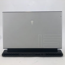 Load image into Gallery viewer, Alienware m15 R3 15.6&quot; White 2020 FHD 2.6GHz i7-10750H 16GB 1TB RTX 2070 S Good