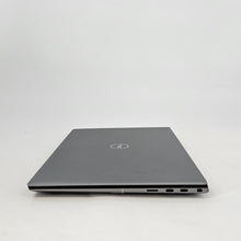 Load image into Gallery viewer, Dell Precision 5490 14 Gray 3.8 GHz Intel Core Ultra 7 32GB RAM 512GB Solid State Drive NVIDIA RTX 2000 Ada 8 GB