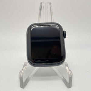 Apple Watch Series 7 (GPS) Midnight Aluminum 41mm w/ Black Nike Sport Band Good