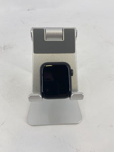 Apple Watch Series 6 (GPS) Space Gray Sport 40mm w/ Black Sport - Very Good