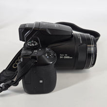 Load image into Gallery viewer, Nikon Coolpix P900 16MP Black