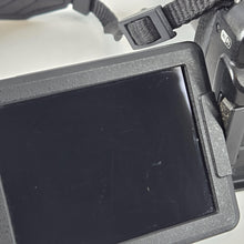 Load image into Gallery viewer, Nikon Coolpix P900 16MP Black