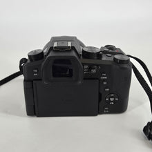 Load image into Gallery viewer, Leica V-Lux 5 20.1MP Black