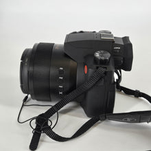 Load image into Gallery viewer, Leica V-Lux 5 20.1MP Black