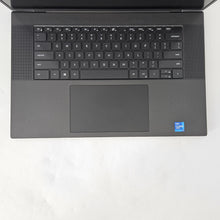 Load image into Gallery viewer, Precision 5760 17 Gray 2.5 GHz Intel Core i7 11th Gen. 32GB RAM 1TB Solid State Drive NVIDIA RTX A3000 6 GB