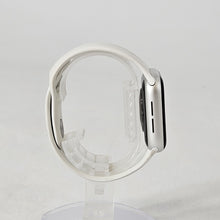 Load image into Gallery viewer, Apple Watch (Series 5) 40mm Silver WiFi 32GB