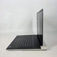 Load image into Gallery viewer, Dell Alienware X16 R2 Silver 2.3 GHz Intel Core Ultra 9 32GB RAM 1TB Solid State Drive NVIDIA GeForce RTX 4070 8 GB