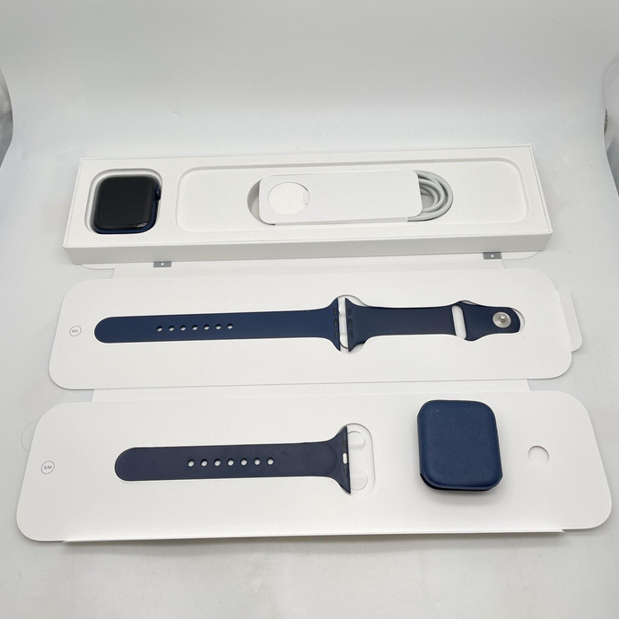 Apple Watch Series 6 Cellular Blue Sport 44mm w/ Blue Sport - Excellent