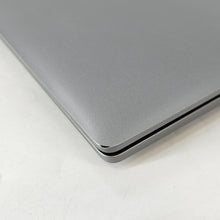 Load image into Gallery viewer, Latitude 5450 14 Gray 1.3 GHz Intel Core Ultra 5 16GB RAM 256GB Solid State Drive