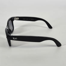 Load image into Gallery viewer, Meta Ray-Ban Meta Wayfarer (Gen 2) Shiny Black 32GB