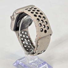 Load image into Gallery viewer, Apple Watch (Series 9) 45mm Gold Unlocked 64GB