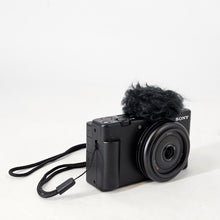 Load image into Gallery viewer, Sony ZV-1F 20.1MP Black
