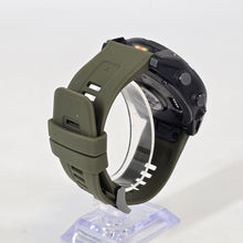 Load image into Gallery viewer, Garmin Fenix 8 Solar Sapphire Edition 51mm Gray GPS