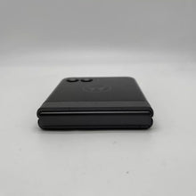 Load image into Gallery viewer, Motorola Razr 2024 256GB Koala Grey Unlocked Very Good Condition