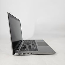 Load image into Gallery viewer, Latitude 5440 14 Gray 1.7 GHz Intel Core i7 13th Gen. 16GB RAM 512GB Solid State Drive