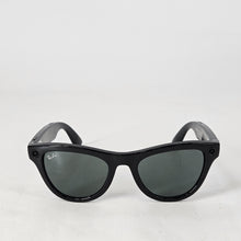 Load image into Gallery viewer, Meta Ray-Ban Meta Skyler (Gen 1) Shiny Black 32GB