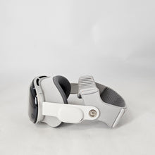 Load image into Gallery viewer, Apple Vision Pro (M5) 512GB