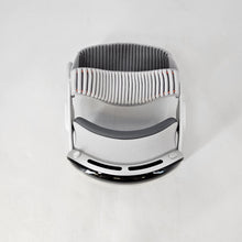 Load image into Gallery viewer, Apple Vision Pro (M5) 512GB