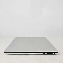 Load image into Gallery viewer, XPS 15 9520 Silver 2.5 GHz Intel Core i5 12th Gen. 16GB RAM 512GB Solid State Drive