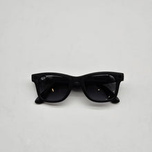 Load image into Gallery viewer, Meta Ray-Ban Meta Wayfarer (Gen 2) Matte Black 32GB