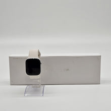 Load image into Gallery viewer, Apple Watch (Series 11) 42mm Silver Unlocked 64GB