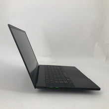 Load image into Gallery viewer, Razer Blade RZ09-0410 15.6&quot; 2021 FHD 2.3GHz i7-11800H 16GB 512GB RTX 3060 - Good